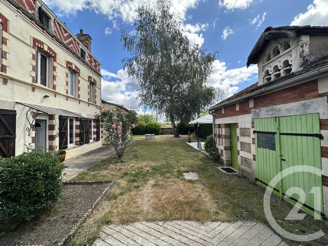 maison à vendre - 5 pièces - 114.2 m2 - CERCY LA TOUR - 58 - BOURGOGNE - Century 21 Confluences