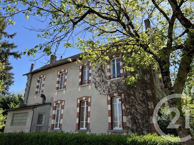 maison à vendre - 13 pièces - 304.8 m2 - CHATILLON EN BAZOIS - 58 - BOURGOGNE - Century 21 Confluences