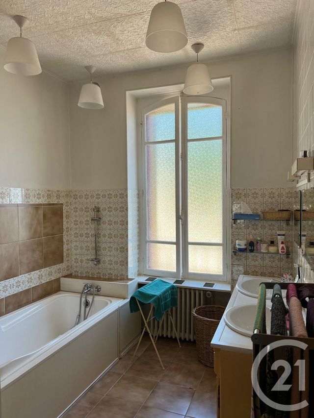 maison à vendre - 13 pièces - 304.8 m2 - CHATILLON EN BAZOIS - 58 - BOURGOGNE - Century 21 Confluences