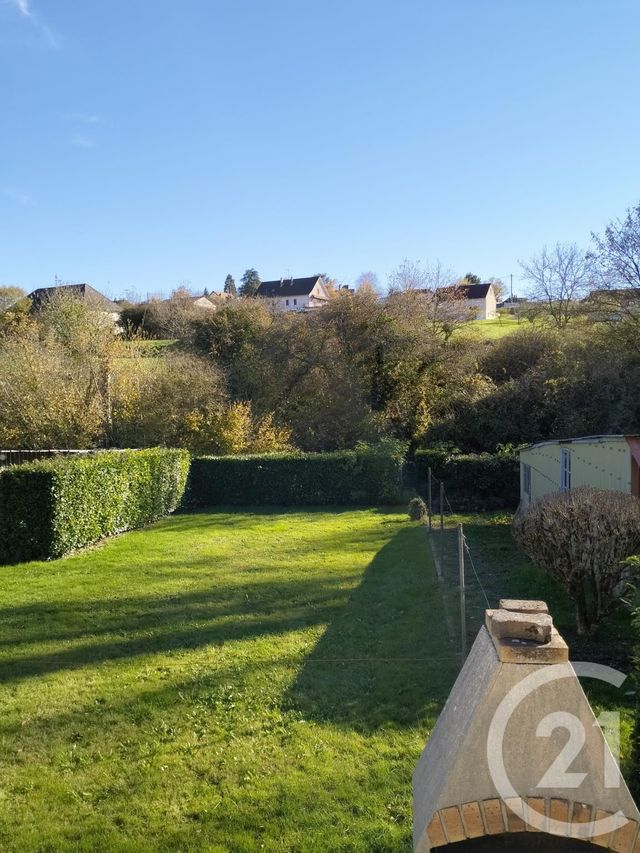 maison à vendre - 4 pièces - 85.37 m2 - ST LEGER DES VIGNES - 58 - BOURGOGNE - Century 21 Confluences