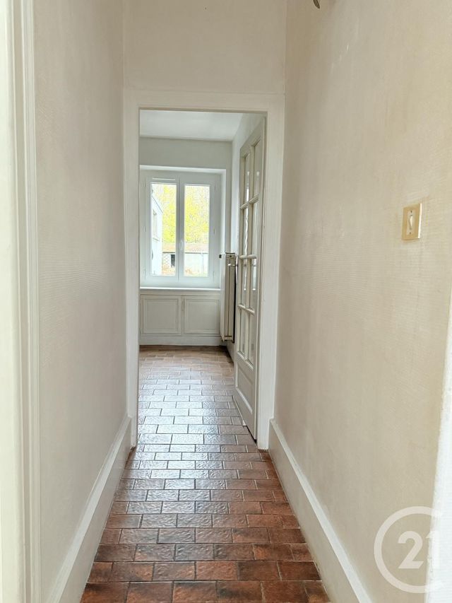 Appartement T4 à louer - 4 pièces - 60.8 m2 - LA MACHINE - 58 - BOURGOGNE - Century 21 Confluences