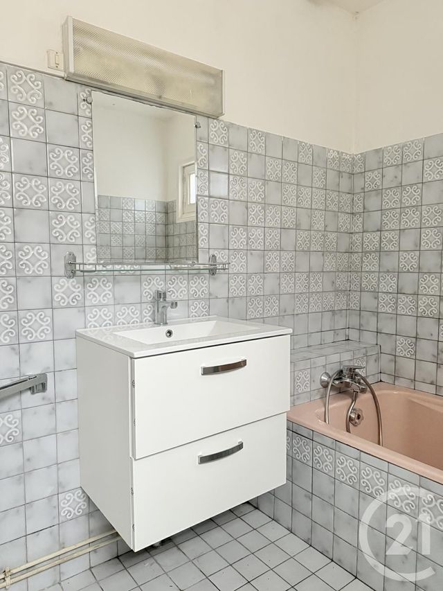 Appartement T4 à louer - 4 pièces - 60.8 m2 - LA MACHINE - 58 - BOURGOGNE - Century 21 Confluences