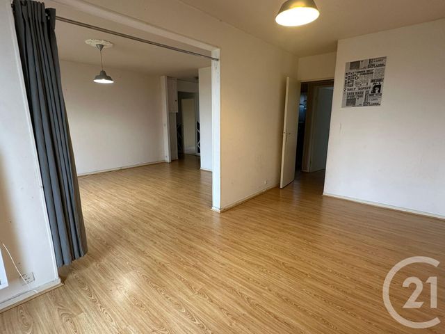 Appartement F3 à vendre - 3 pièces - 73.3 m2 - CERCY LA TOUR - 58 - BOURGOGNE - Century 21 Confluences
