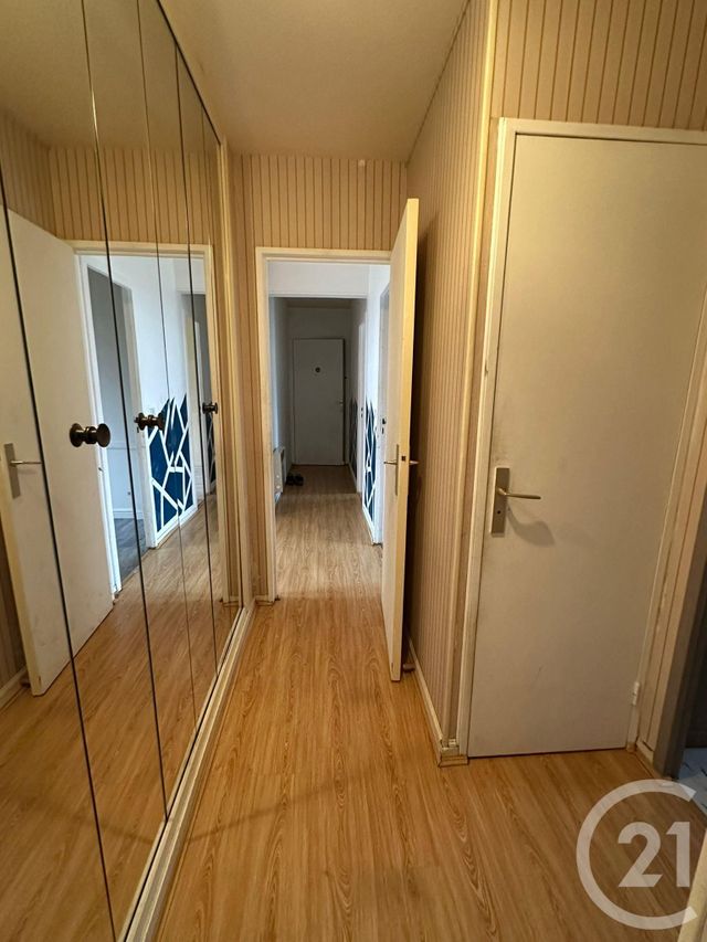 Appartement F3 à vendre - 3 pièces - 73.3 m2 - CERCY LA TOUR - 58 - BOURGOGNE - Century 21 Confluences