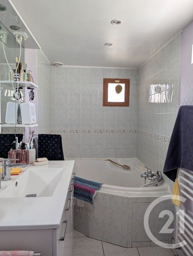 maison à vendre - 4 pièces - 74.79 m2 - LA MACHINE - 58 - BOURGOGNE - Century 21 Confluences