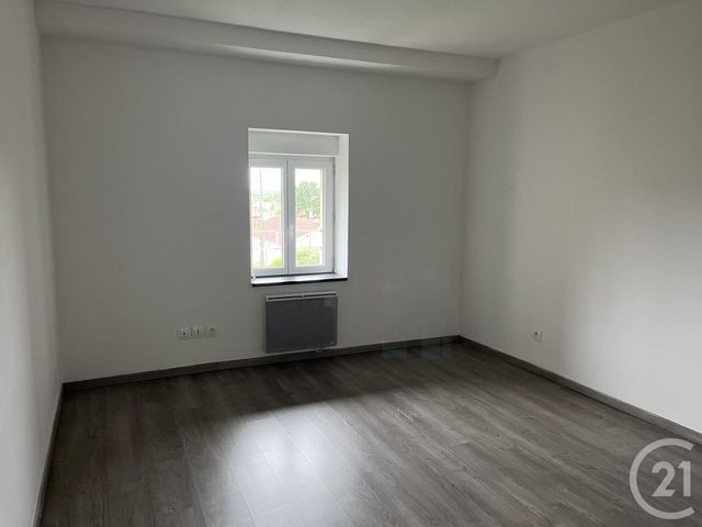 Appartement F4 à louer - 4 pièces - 89.4 m2 - LA MACHINE - 58 - BOURGOGNE - Century 21 Confluences