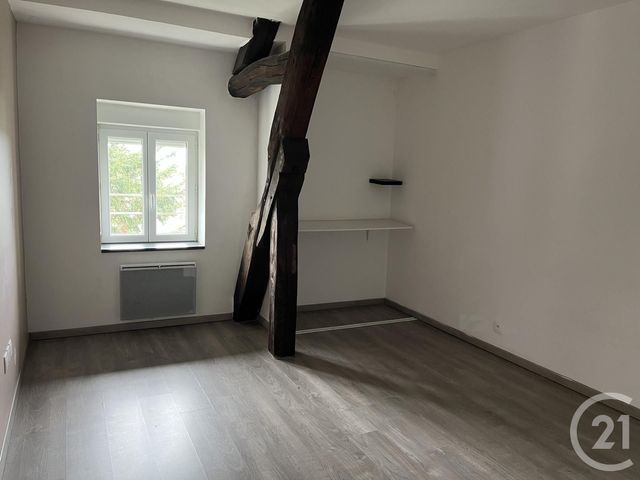 Appartement F4 à louer - 4 pièces - 89.4 m2 - LA MACHINE - 58 - BOURGOGNE - Century 21 Confluences