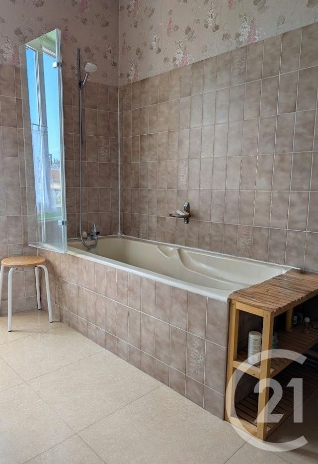 maison à vendre - 4 pièces - 152.48 m2 - ST SAULGE - 58 - BOURGOGNE - Century 21 Confluences