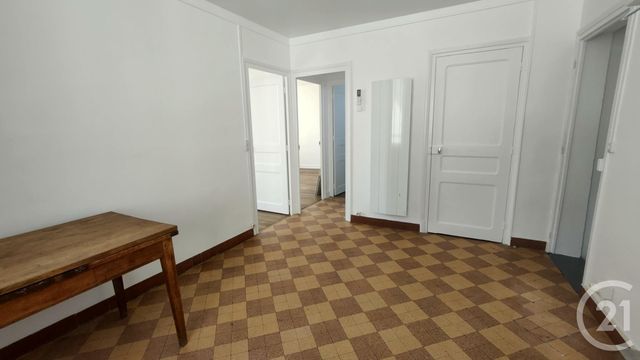 Appartement à louer - 3 pièces - 74.4 m2 - ST SAULGE - 58 - BOURGOGNE - Century 21 Confluences