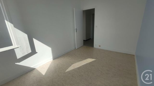 Appartement F4 à vendre - 4 pièces - 72.32 m2 - DECIZE - 58 - BOURGOGNE - Century 21 Confluences
