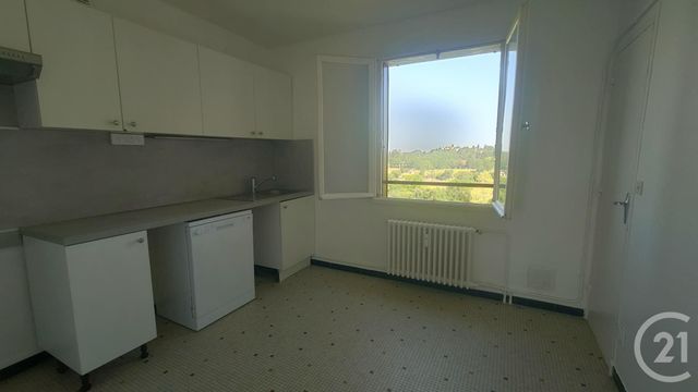 Appartement F4 à vendre - 4 pièces - 72.32 m2 - DECIZE - 58 - BOURGOGNE - Century 21 Confluences