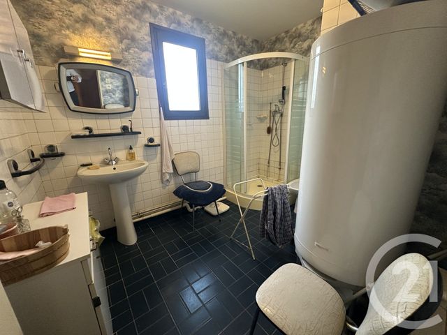 maison à vendre - 3 pièces - 73.8 m2 - ST HONORE LES BAINS - 58 - BOURGOGNE - Century 21 Confluences
